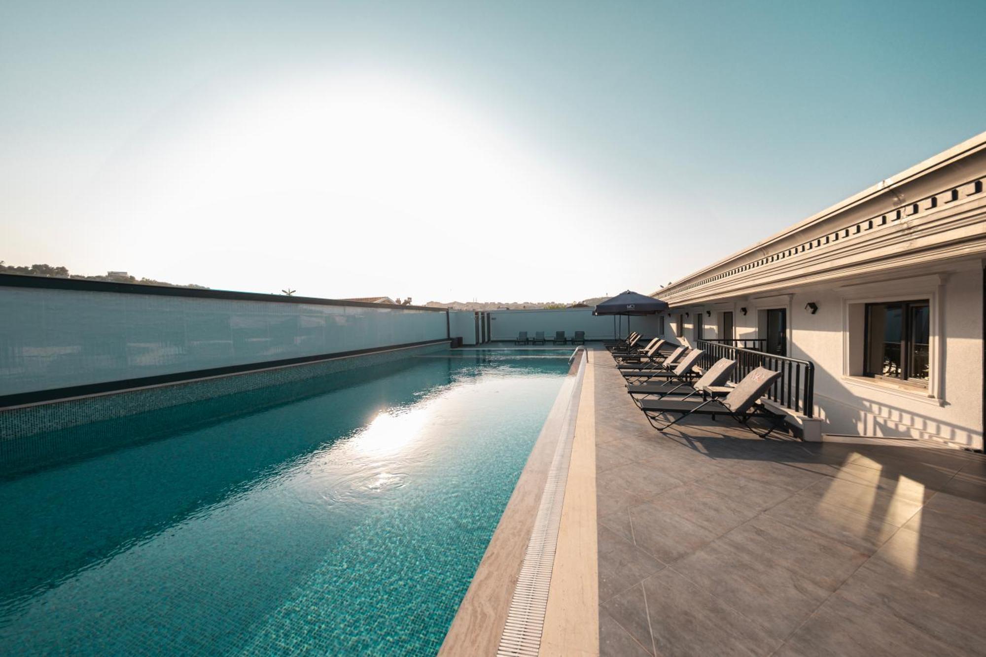 Mq Hotel Suites Arnavutkoy Exterior photo