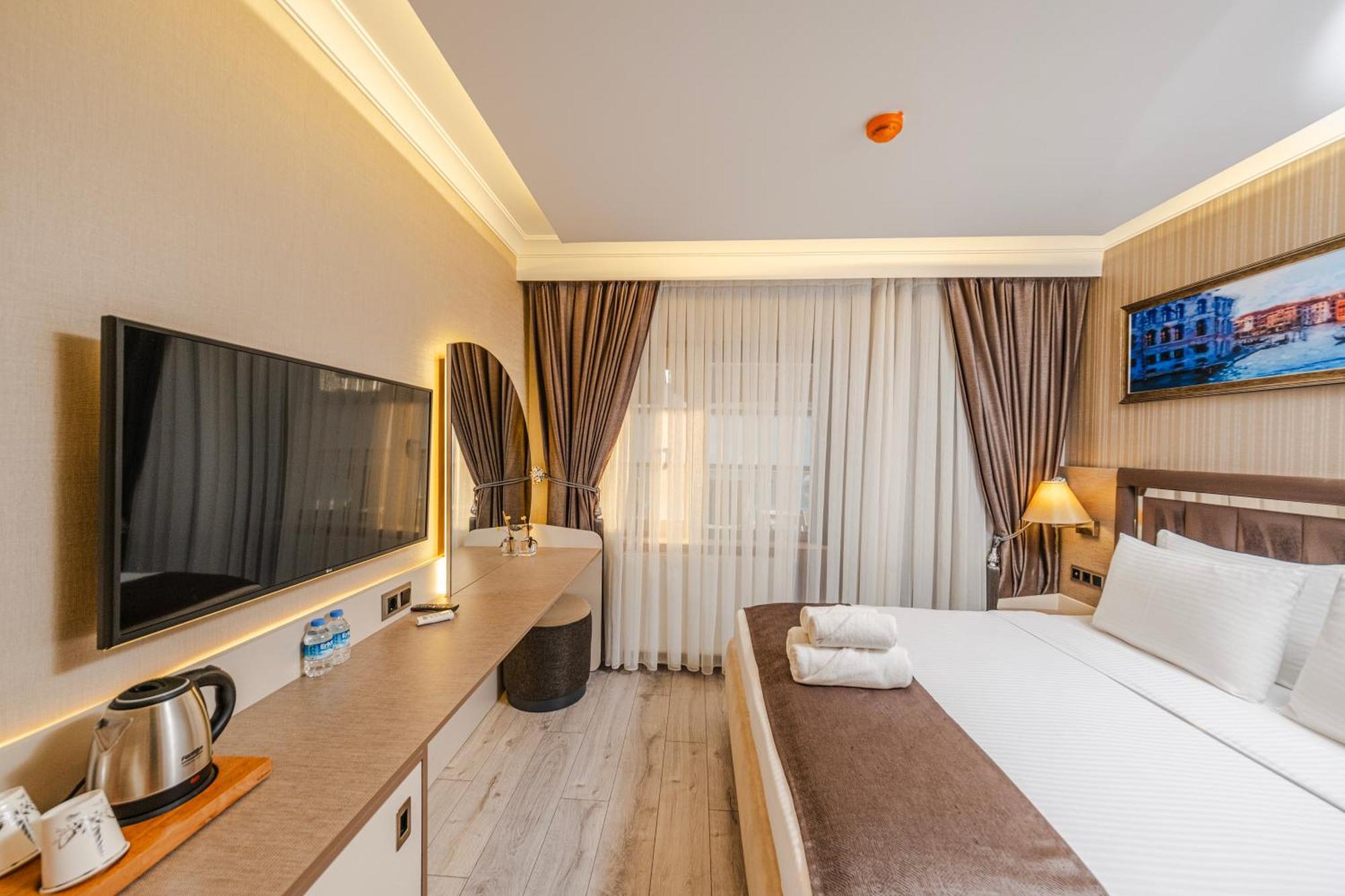 Mq Hotel Suites Arnavutkoy Exterior photo